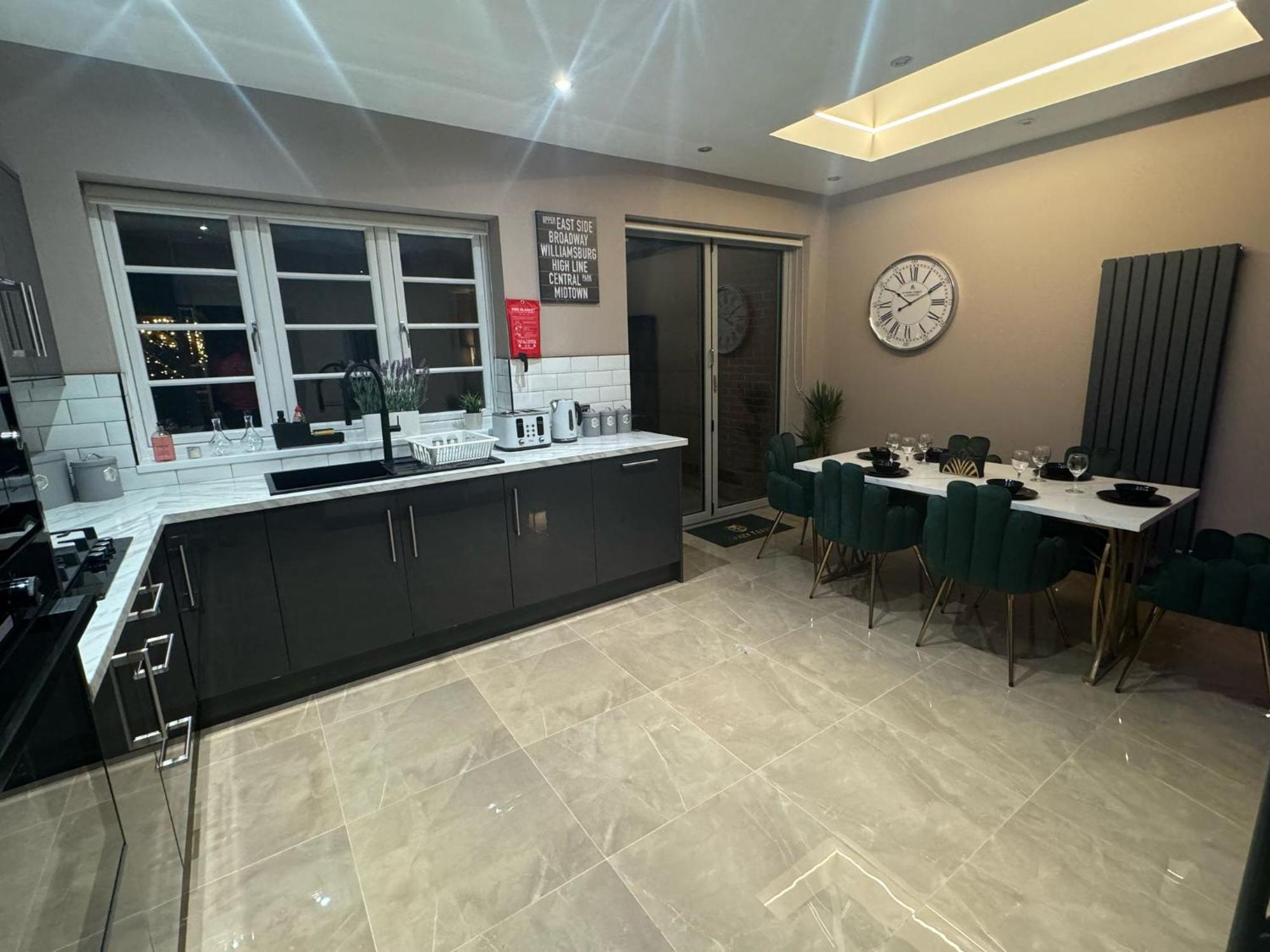 Villa Luxury 3bed Hot Tub And Sauna Facilities Amazing Location
